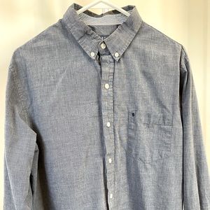 Mens dress shirt. Size L, slim fit.